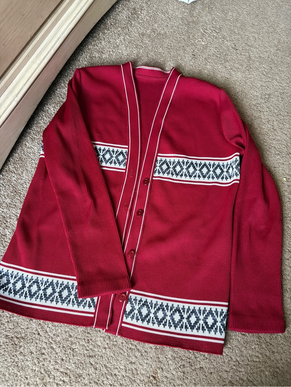 Vintage Red Button-Front Knit Cardigan with Fair Isle Detail est Size Medium